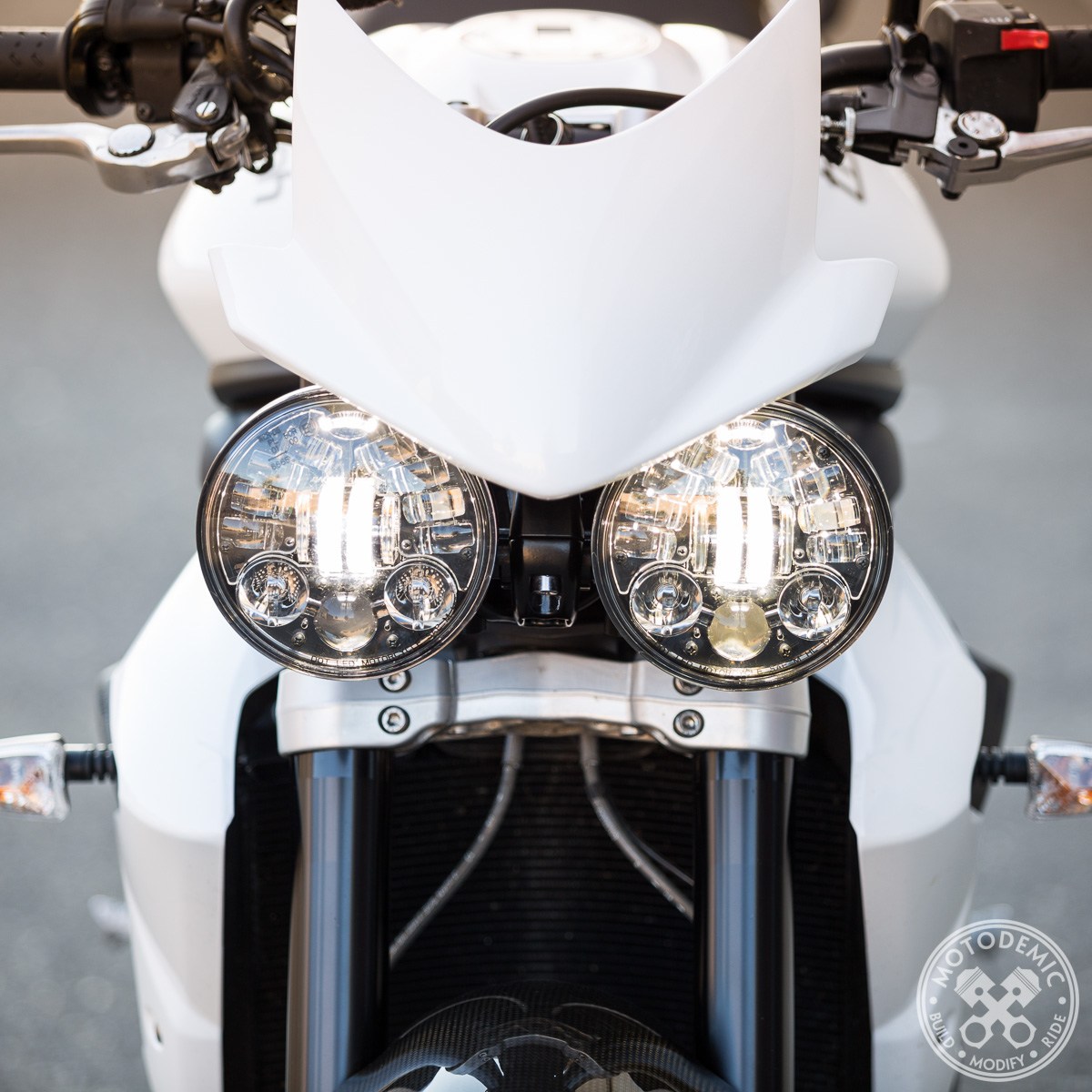 Motodemic Dual Adaptive LED Headlight Conversion Kit for the 20122016